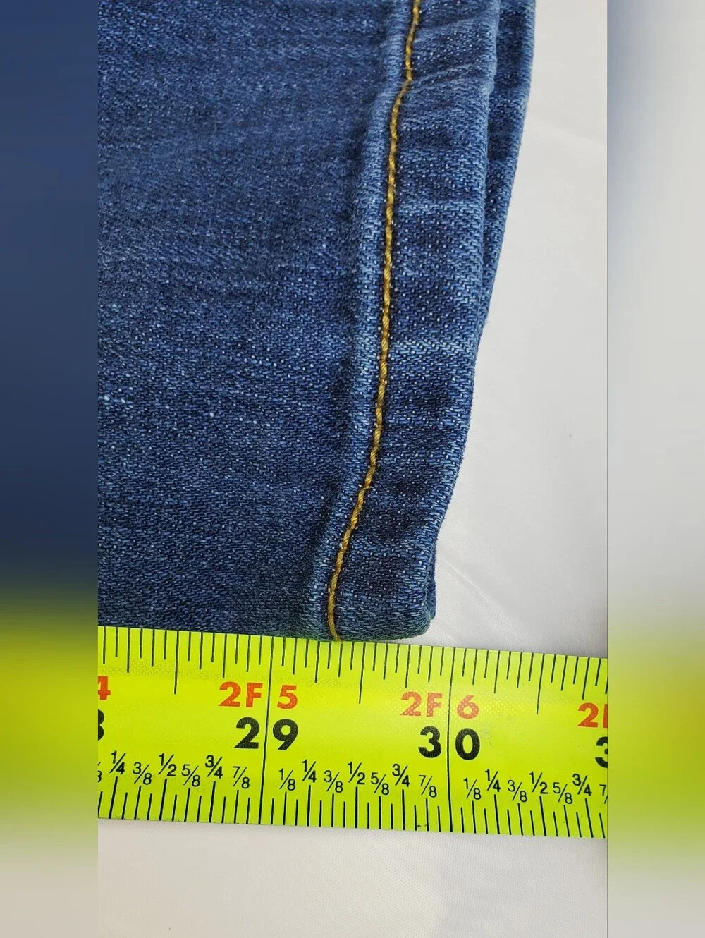Lucky Brand Mens 429 Classic Straight Denim Jeans - Size 38 x 32 - EUC